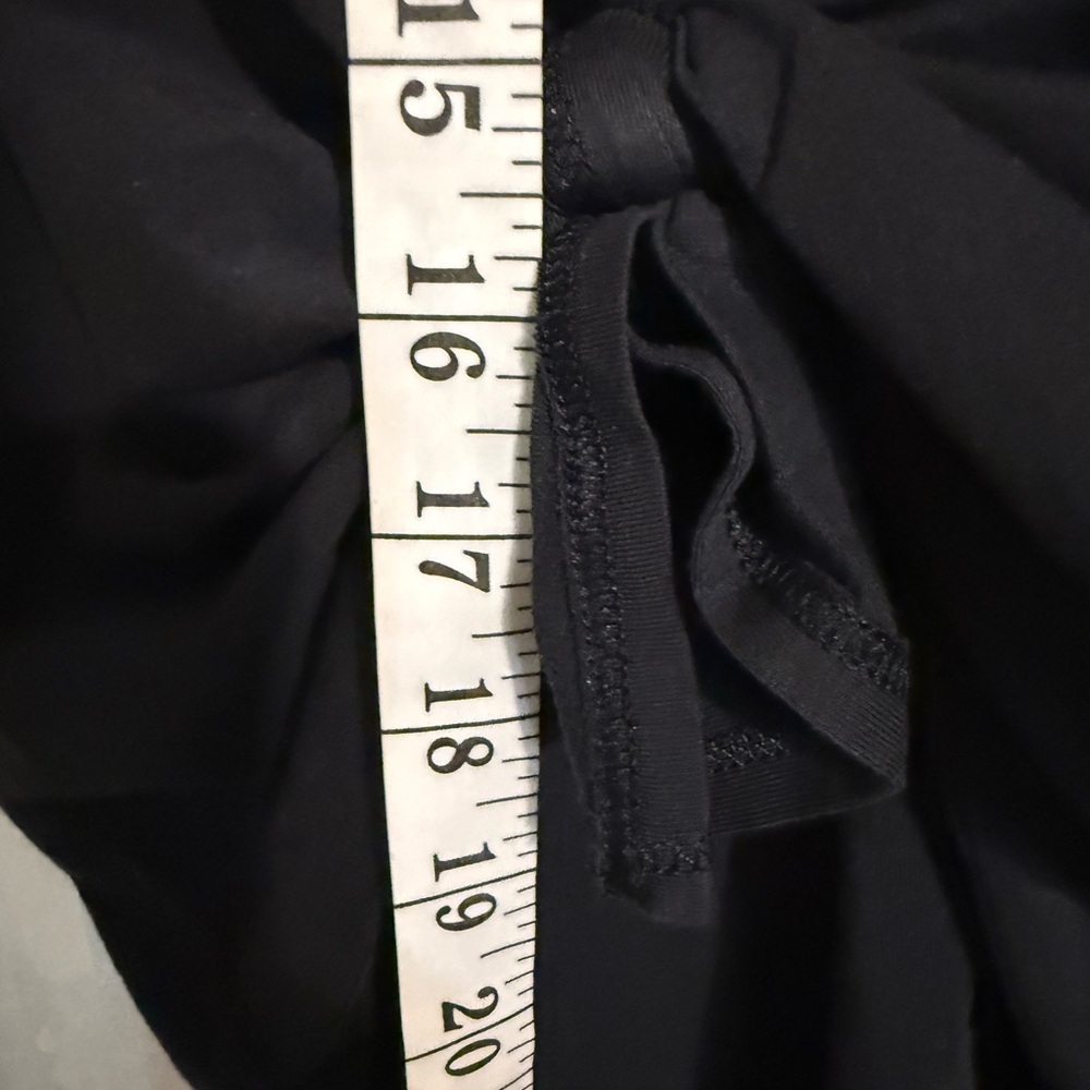 Lululemon All Tied Up In Black Pit To Pit 15, No Size Dot That I Found. - Picture 7 of 7